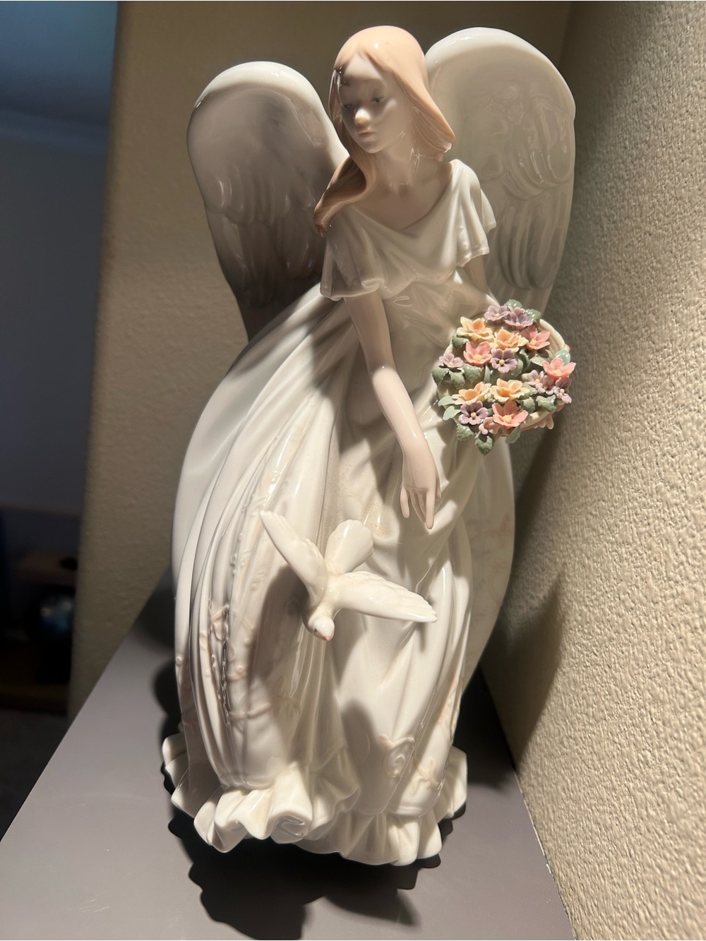 Lladro Glossy White Angel Figurine with Pastel Flower Bouquet